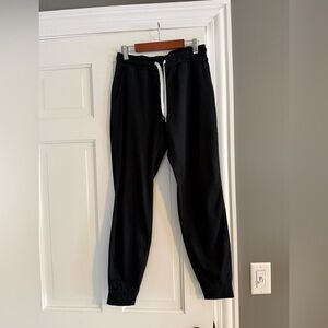 Vuori performance joggers - black heather